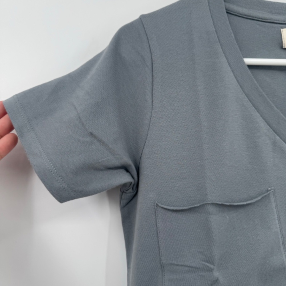 Niyama Sol Gray Short Sleeve Tee - Picture 3 of 9